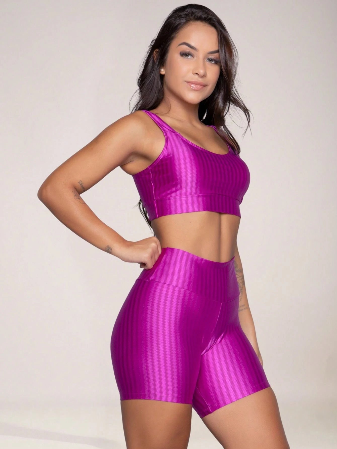 Vendedor IndicadoConjunto Fitness Academia Top Bojo Removível e Short New Zig 3D