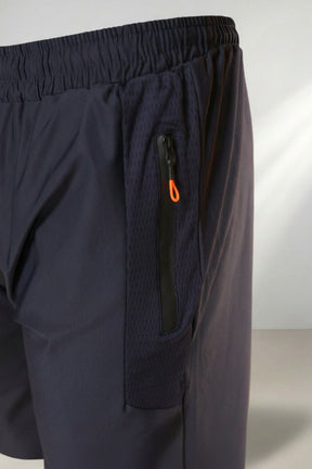 Bermuda Masculina com Cordão e Bolsos