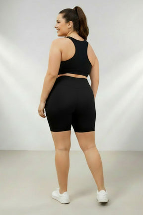 Bermuda Feminina Plus Size Fitness Com Bolso e Cós Alto