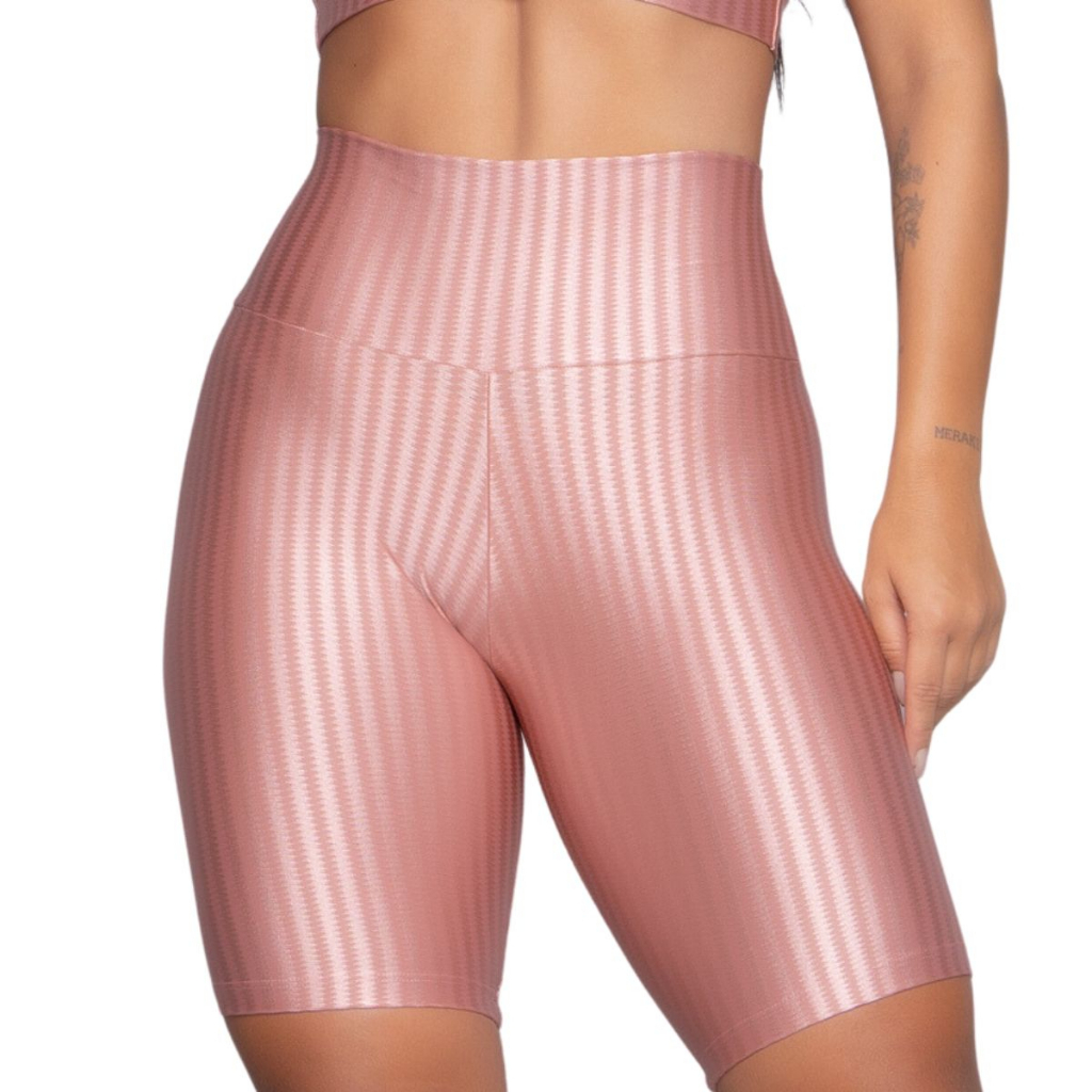 Bermuda Ciclista em Poliamida com Brilho