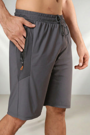 Bermuda Masculina com Cordão e Bolsos