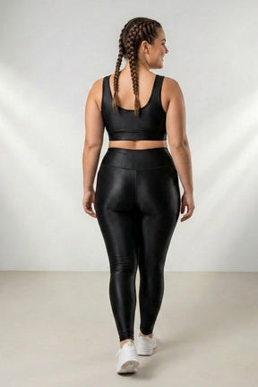 Conjunto Fitness Plus Size Canelado Premium – Top Alça Larga e Legging