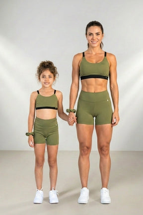 Conjunto Mãe e Filha Fitness - Top e Short -  Conexão, Estilo e Performance