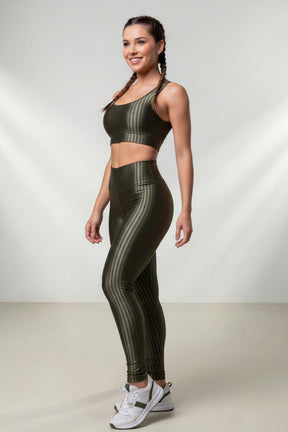 Conjunto Fitness Legging e Top Poliamida