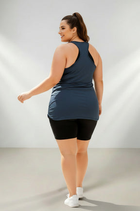 Regata Fitness Feminina Plus Size Dry Fit (Tapa Bumbum)