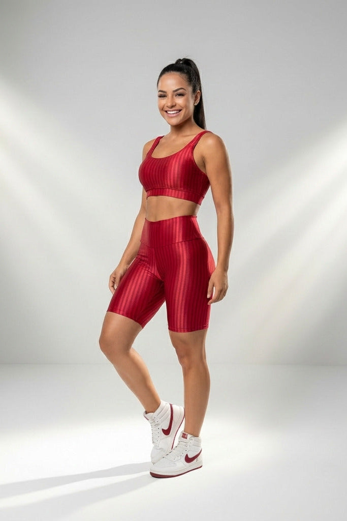 Bermuda Ciclista em Poliamida com Brilho